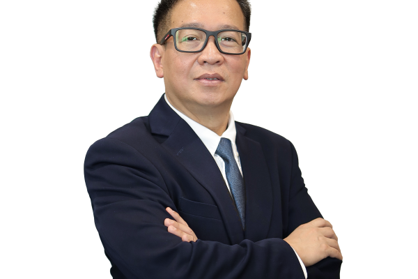 Direktur WOM Finance, Paulus Cholot Janala