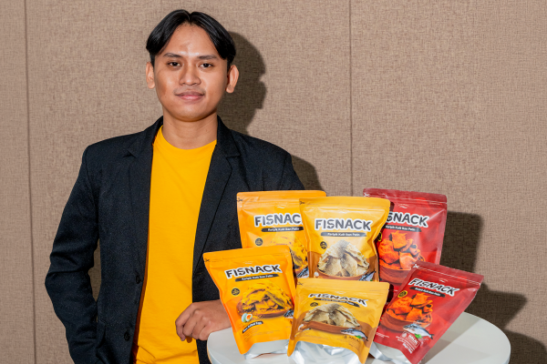 Moch Denta Baihaqi, Founder Fisnack sebagai juara 1 J&T Super Seller